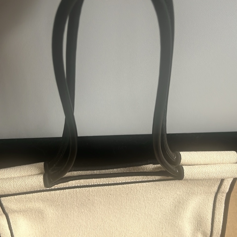 Urban Revivo Cream and Black Bag - Picture 11 of 12